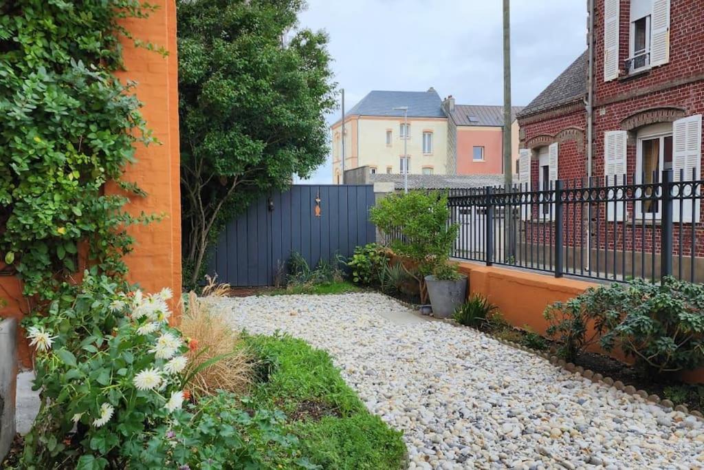 La Baigneuse Maison Avec Jardinet Et Parking Prive, A 200 M Plage Cayeux-sur-Mer Exterior foto